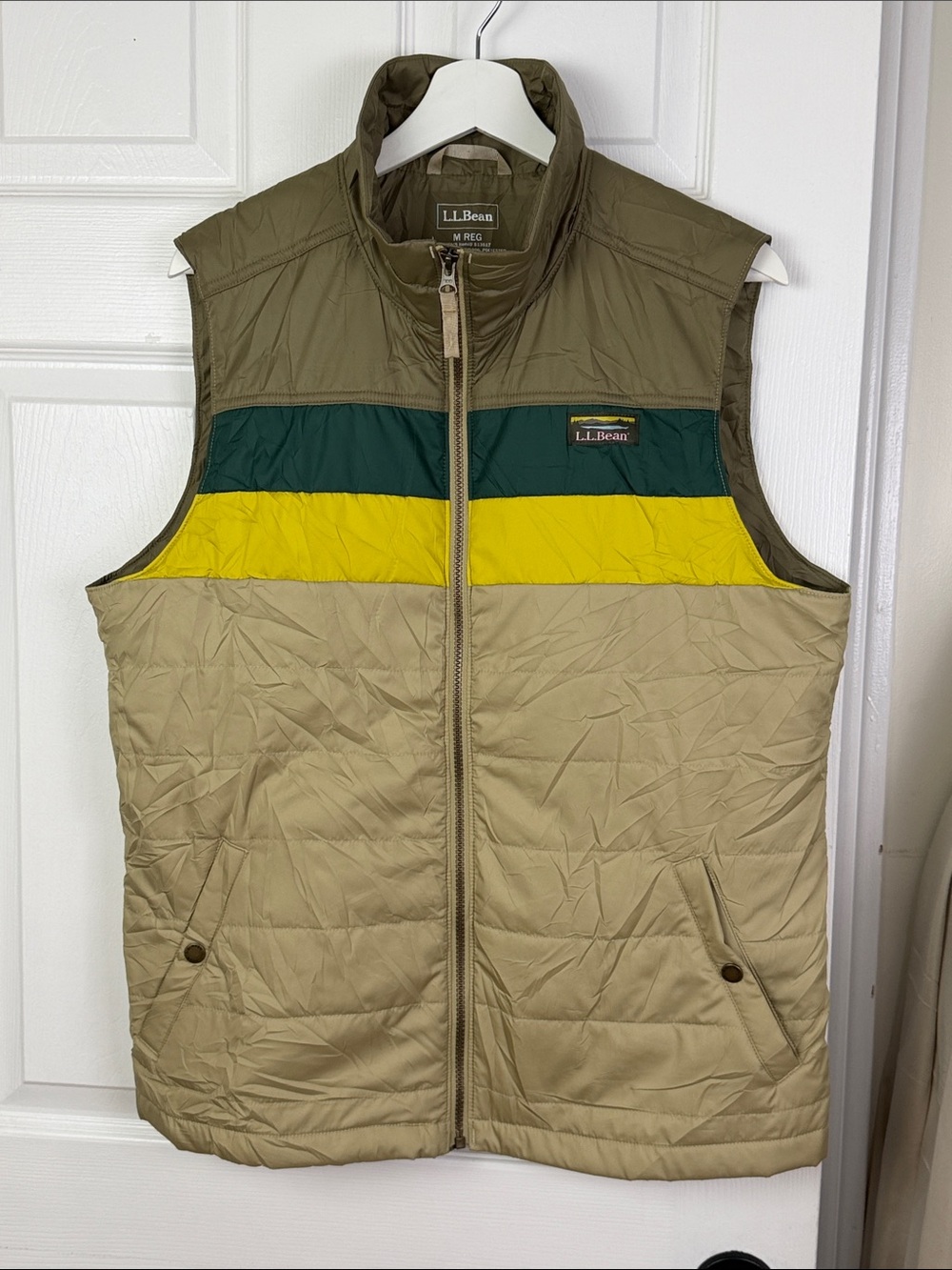 L.L.Bean men’s mountain classic puffer vest